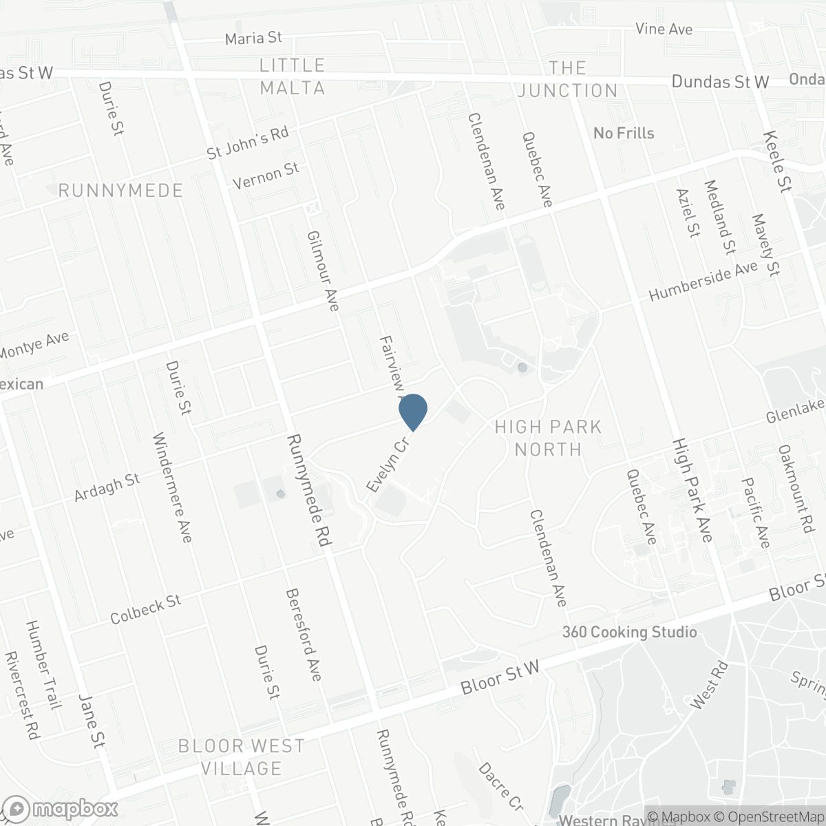 9 FAIRVIEW AVENUE, Toronto, Ontario M6P 3A2